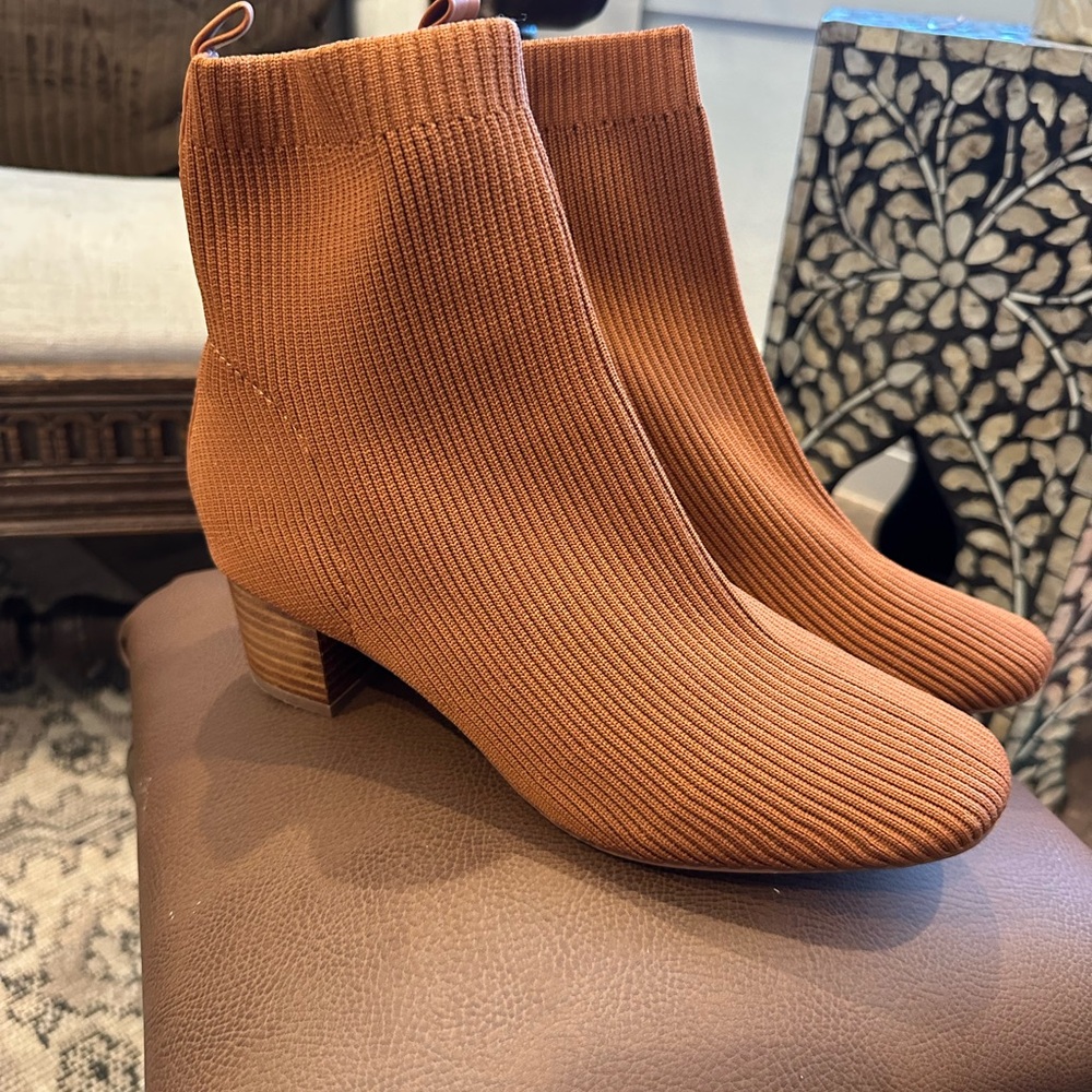 Joie Rust Brown/Orange Ankle Boots for Women size 9